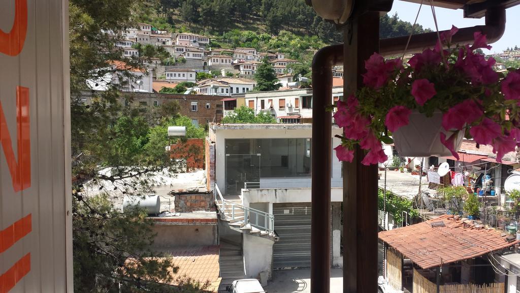 Apartment Donend Berat Dış mekan fotoğraf