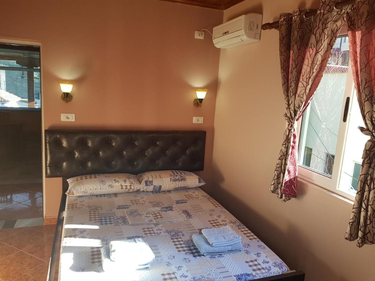 Apartment Donend Berat Dış mekan fotoğraf